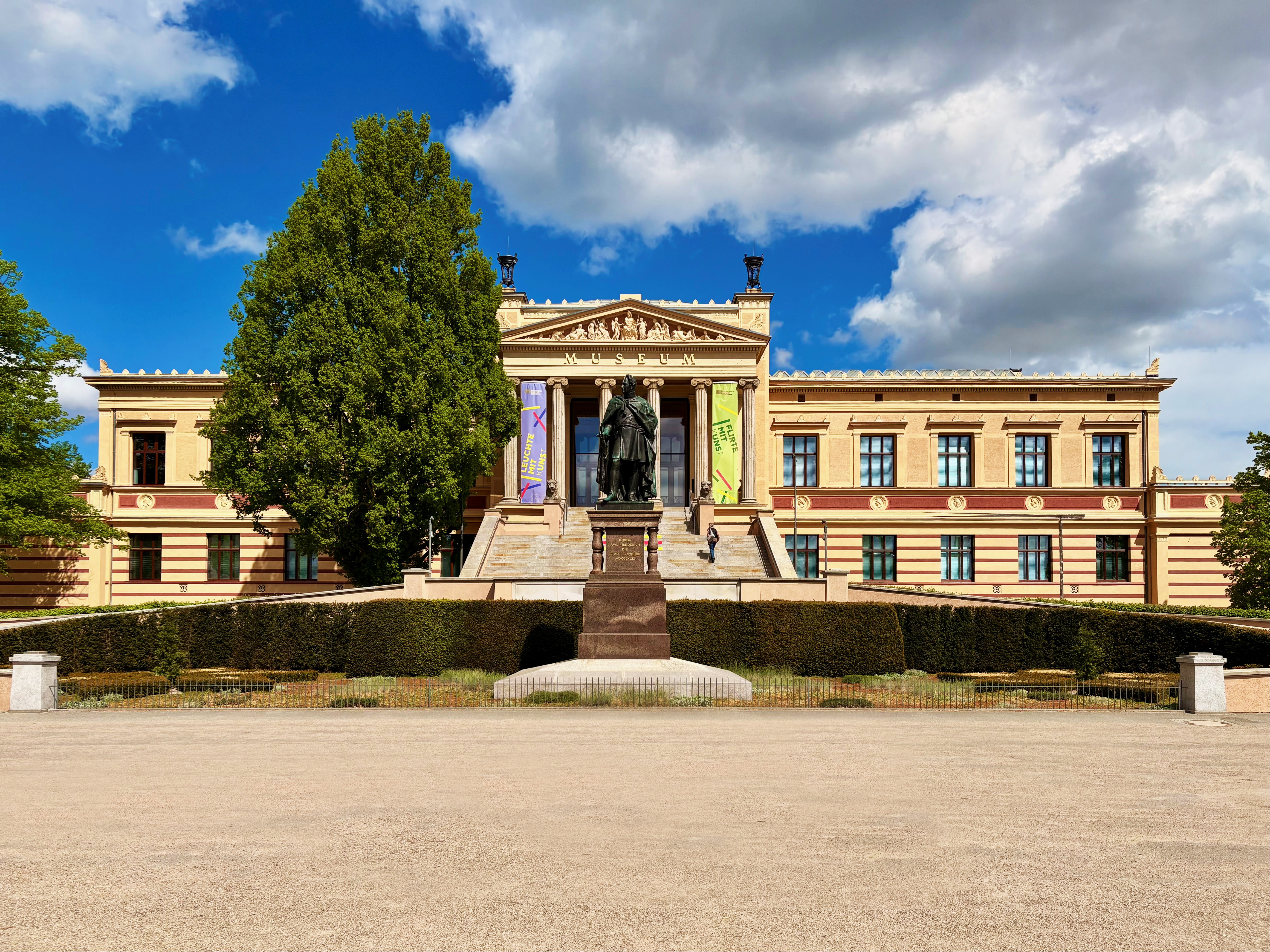 Der Museumseingang im Frühlich