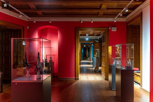 Rendezvous: Führung durch die Ausstellung "Glanzstücke im Dialog"