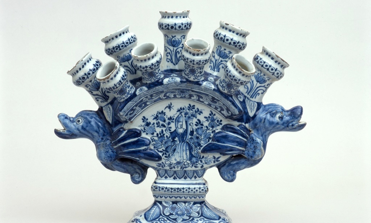 Tulip vase from Delft, Workshop De metale Pot, around 1700